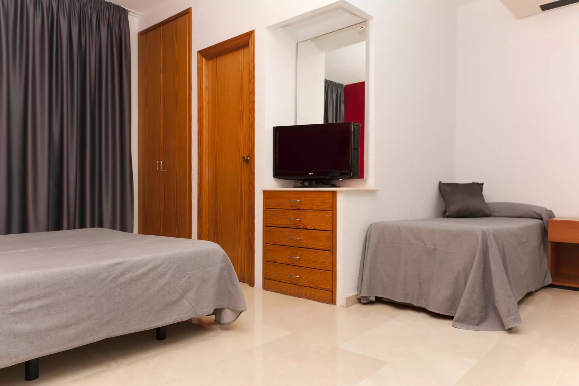 Foto de una habitación familiar en el Palmeral