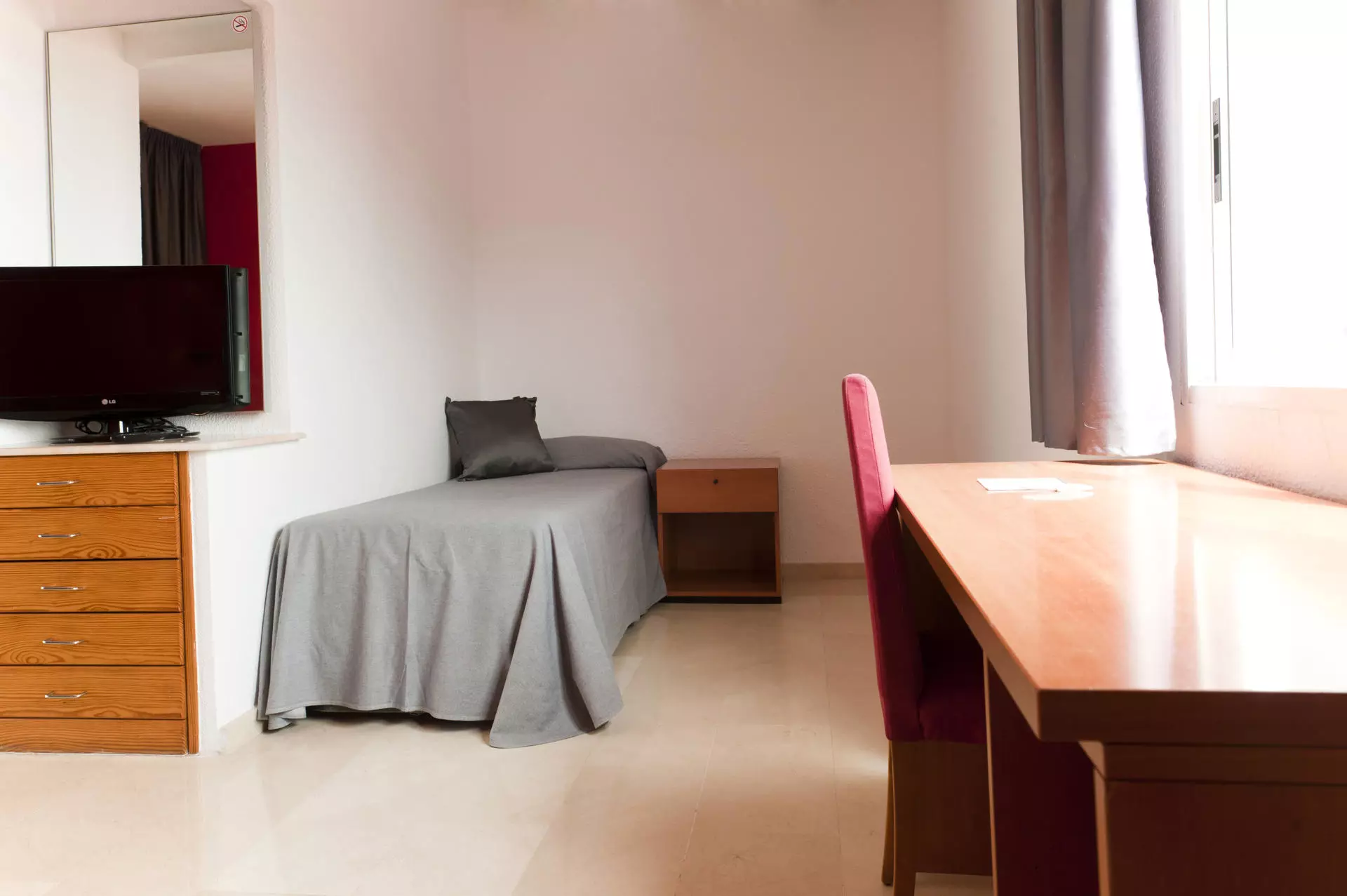Foto de una habitación familiar en el Palmeral